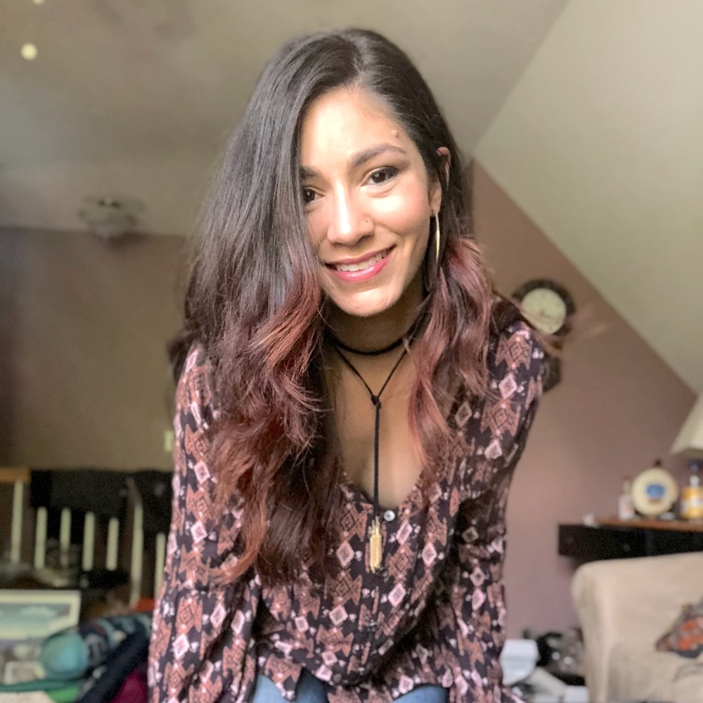 Meet your Posher, Alissa